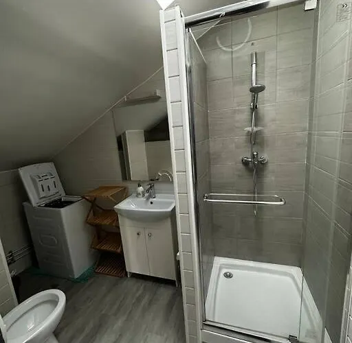 Appartement - - Proche Regiment - Stationnement Facile - Gere Par Presta-zen'services Thierville-sur-Meuse